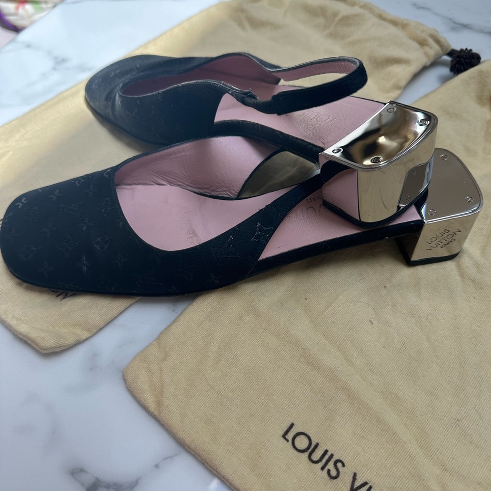 Authentic Louis Vuitton black slingback size 38.5